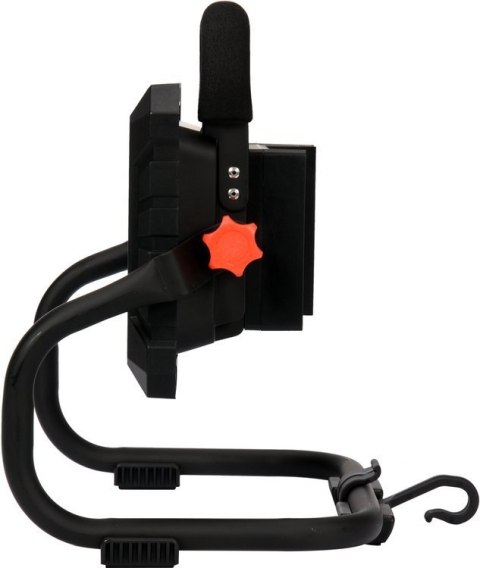 REFLEKTOR LED 18V 1600LM 20W REFLEKTOR LED 18V 1600LM 20W