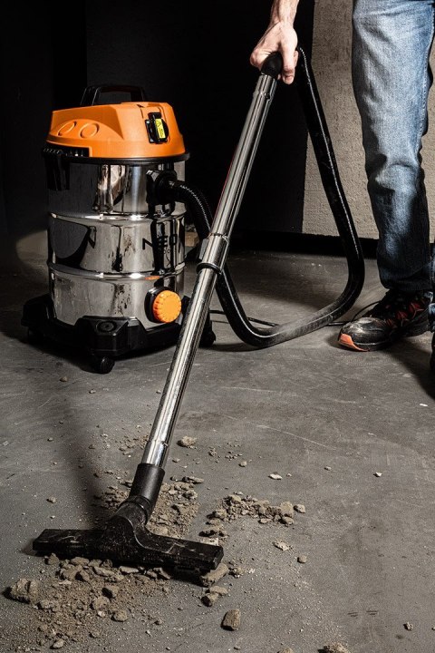 ODKURZACZ 1400W 30L ODKURZACZ 1400W 30L