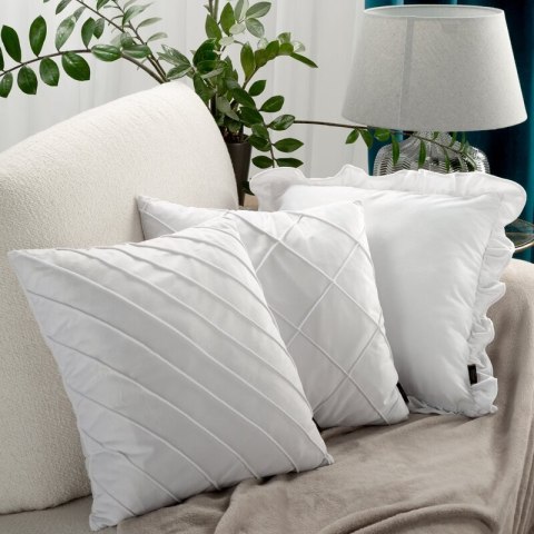 POSZEWKA NALA 3 45 X 45 CM BIAŁY EUROFIRANY POSZEWKA NALA 3 45 X 45 CM BIAŁY EUROFIRANY