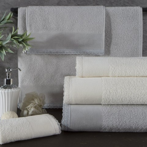 RĘCZNIK EMI (05) 50 X 90 CM RÓŻOWY EUROFIRANY RĘCZNIK EMI (05) 50 X 90 CM RÓŻOWY EUROFIRANY