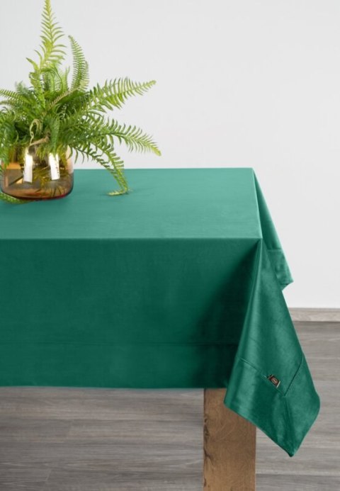OBRUS VELVET 145 X 260 CM CIEMNOZIELONY EUROFIRANY OBRUS VELVET 145 X 260 CM CIEMNOZIELONY EUROFIRANY