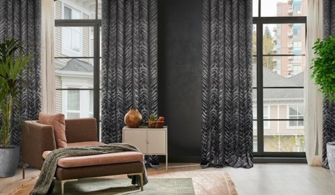 ZASŁONA GOTOWA SARA 140 X 250 CM CZARNY EUROFIRANY ZASŁONA GOTOWA SARA 140 X 250 CM CZARNY EUROFIRANY