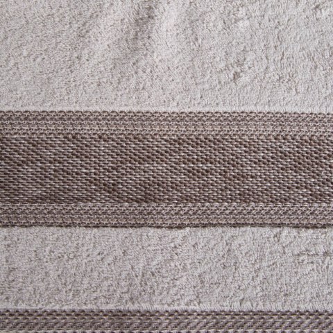 KOMPLET RĘCZNIKÓW 2 37 X 25 X 6 CM BEŻOWY EUROFIRANY KOMPLET RĘCZNIKÓW 2 37 X 25 X 6 CM BEŻOWY EUROFIRANY
