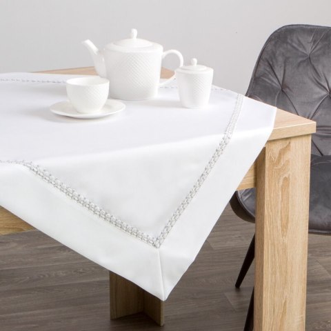 OBRUS ELIMA 40 X 180 CM BIAŁY EUROFIRANY OBRUS ELIMA 40 X 180 CM BIAŁY EUROFIRANY