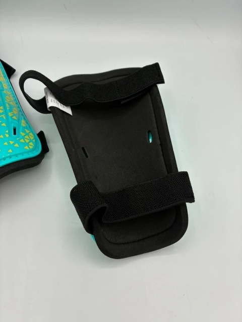 Ochraniacze „Neonowy Mur”