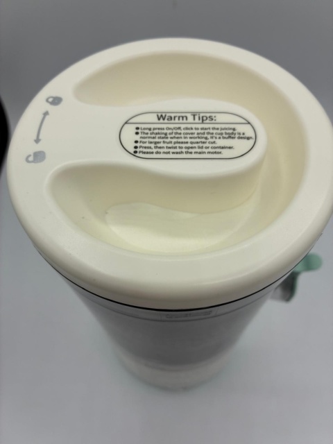 Bezprzewodowa Wyciskarka Elektryczna do Cytrusów Dusenho USB – Automat!