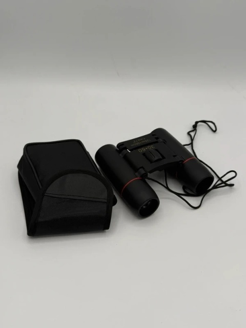 Lornetka Myśliwska / Turystyczna – Zobacz więcej niż sąsiad!