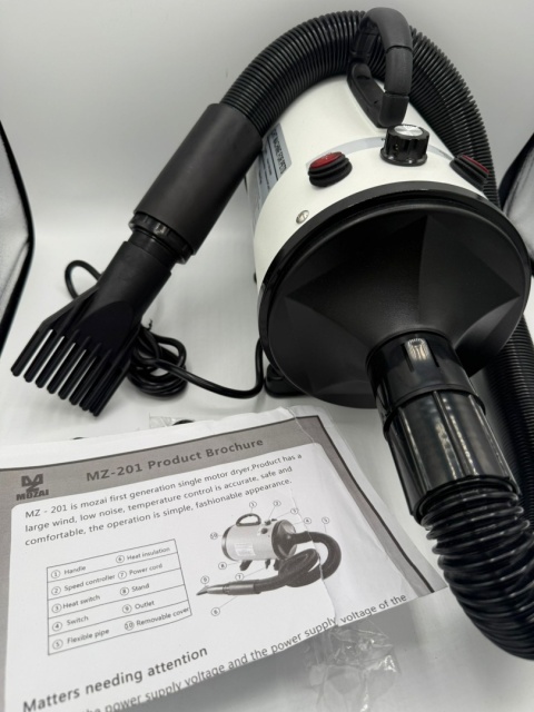 MOZAI MZ-201: Pogromca Mokrego Psa i Wykładziny z Kłaków!