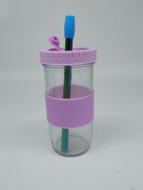 Designerski Zestaw 2 Kubków Szklanych z Tęczową Słomką – Twoje ulubione napoje w wersji Premium