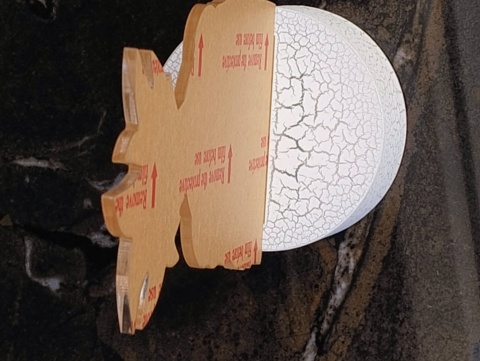 Lampka Nocna LED "Legendarny Wojownik Goku" – Rozświetl Swój Pokój Poziomem Mocy 9000+