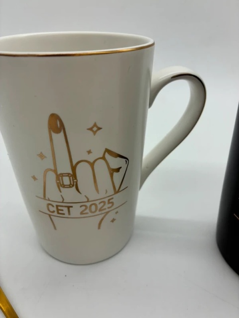 Luksusowy Zestaw 2 Kubków ze Złotymi Łyżeczkami | Box Prezentowy | Dla Par