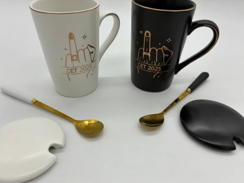 Luksusowy Zestaw 2 Kubków ze Złotymi Łyżeczkami | Box Prezentowy | Dla Par