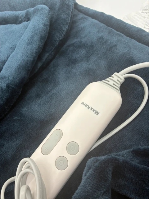 MaxKare Duża Narzuta Rozgrzewająca na Plecy i Ramiona | 6 Poziomów | Miękki Polar | 100W