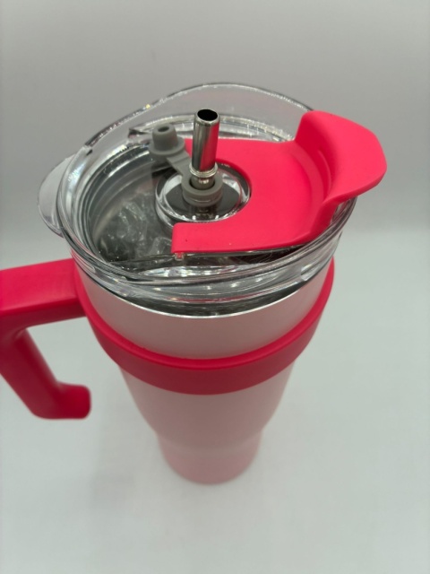 Mega Kubek XXL (ponad 2L) ze słomką i uchwytem – Idealny na cały dzień!