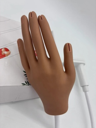Profesjonalna Ręka do Ćwiczeń Manicure + Zapasowe Tipsy | Giętka Dłoń Treningowa z Uchwytem do Blatu