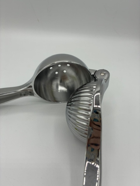 Ręczna Wyciskarka do Cytryn i Limonek – Solidna Stal Nierdzewna XXL