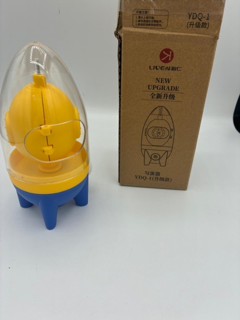 Ręczny Shaker do Złotych Jajek – Rakieta Kuchenna 2.0