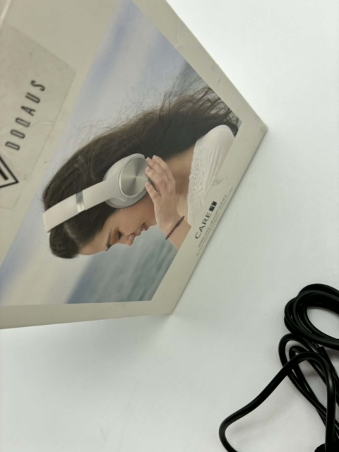 Słuchawki Bezprzewodowe "Pure Comfort" – Twoja Osobista Filharmonia w Wydaniu Premium