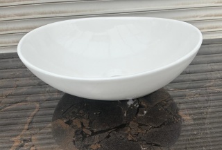 Umywalka nablatowa owalna biała – Ceramiczny zlew do łazienki