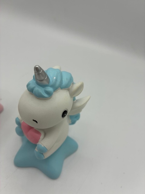 Urocze figurki jednorożców na sprężynce – zestaw 2 szt. idealny na prezent!