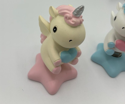 Urocze figurki jednorożców na sprężynce – zestaw 2 szt. idealny na prezent!