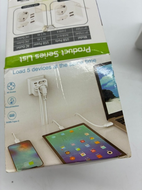 Wielofunkcyjna Kostka Zasilająca 5-w-1 – Twoje centrum dowodzenia energią