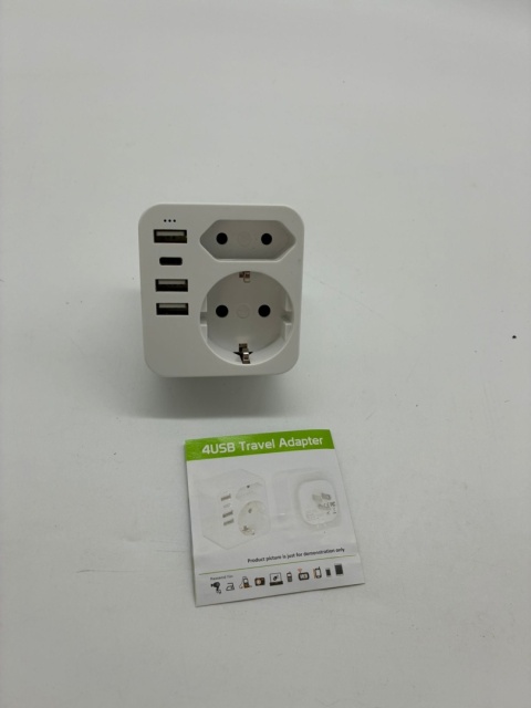 Wielofunkcyjna Kostka Zasilająca 5-w-1 – Twoje centrum dowodzenia energią