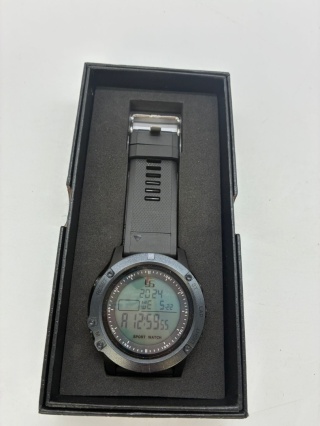 Zegarek Sportowy "Sport Watch" – Twój nowy partner w (nie tylko) ekstremalnych wyzwaniach