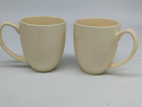 Zestaw 3 Klasycznych Kubków Ceramicznych – Twoja poranna dawka stylu