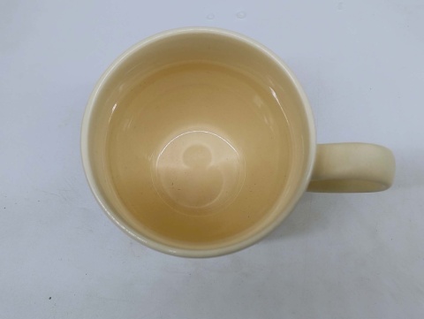 Zestaw 3 Klasycznych Kubków Ceramicznych – Twoja poranna dawka stylu