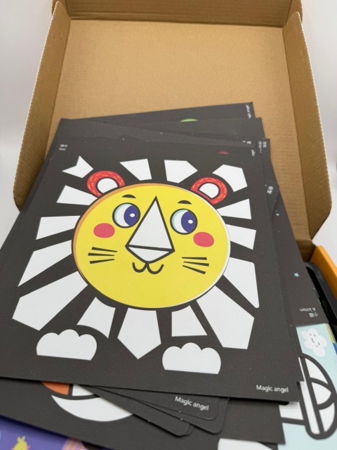 Piaskowe Malowanki – Kreatywny Zestaw Artystyczny DIY | 20 Kolorów Piasku